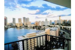 427 Golden Isles Dr #16h, Hallandale Beach, FL 33009, Sold 05/31/22