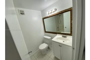 16450 NW 2nd Ave APT 104, Miami, FL 33169, Sold 05/06/22