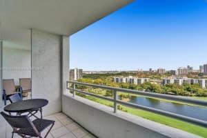20355 NE 34th Ct APT 1721, Aventura, FL 33180, Sold 04/26/22