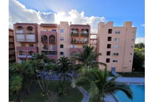 460 E 23rd St APT 318, Hialeah, FL 33013, Sold 08/30/22