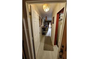 460 E 23rd St APT 318, Hialeah, FL 33013, Sold 08/30/22