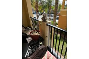121 NW 2nd Ave UNIT 3, Hallandale Beach, FL 33009, Sold 04/29/22