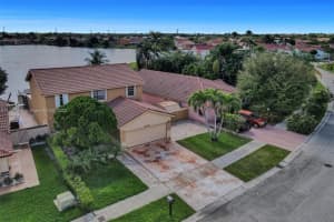 5376 NW 188th St, Miami Gardens, FL 33055, Sold 04/12/22