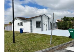 19750 NW 52nd Pl, Miami Gardens, FL 33055, Sold 04/07/22