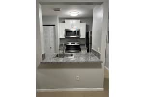 9808 Hammocks Blvd Apt 201-23, Miami, FL 33196, Sold 04/18/22