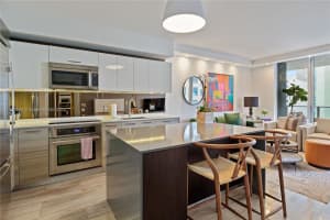 1300 Brickell Bay Dr APT 1102, Miami, FL 33131, Sold 09/21/22