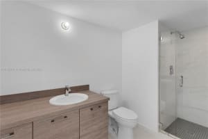 400 Sunny Isles Blvd # 415, Sunny Isles Beach, FL 33160, Sold 05/04/22