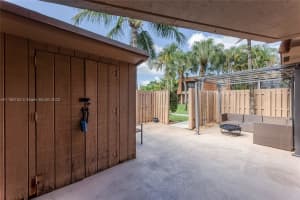 1420 W Harmony Lake Cir #1420, Davie, FL 33324, Sold 04/05/22