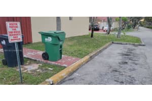 17257 NW 72nd Pl, Hialeah, FL 33015, Sold 04/22/22