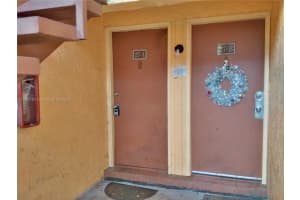 4433 Treehouse Ln #27a, Tamarac, FL 33319, Sold 04/13/22