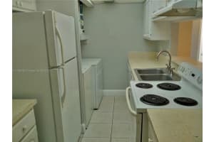 4433 Treehouse Ln #27a, Tamarac, FL 33319, Sold 04/13/22