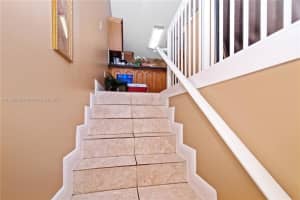 7705 W 29th Way APT 201, Hialeah, FL 33018, Sold 10/05/22