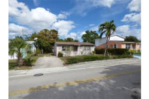1334 W 23rd St, West Palm Beach, FL 33404, Sold 03/30/22