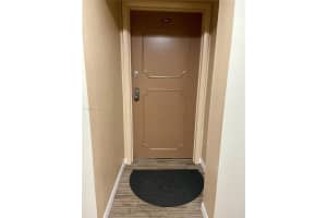 14203 SW 66th St APT 404, Miami, FL 33183, Sold 04/22/22