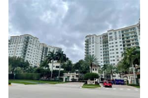 19900 E Country Club Dr APT 1118, Aventura, FL 33180, Sold 04/28/22