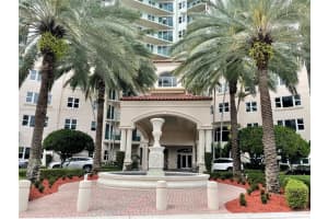19900 E Country Club Dr APT 1118, Aventura, FL 33180, Sold 04/28/22
