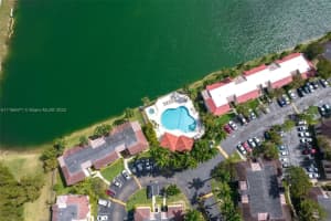 20300 NE 3rd Ct APT 6, Miami, FL 33179, Sold 04/22/22