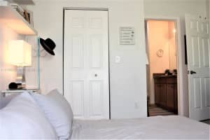 348 Lake Monterey Cir, Boynton Beach, FL 33426, Sold 04/25/22