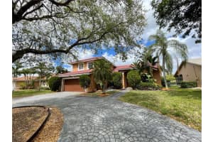 9943 NW 47th St, Coral Springs, FL 33076, Sold 05/05/22