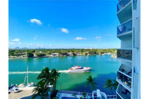 5880 Collins Ave APT 301, Miami Beach, FL 33140, Sold 04/07/22