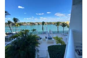 5880 Collins Ave APT 301, Miami Beach, FL 33140, Sold 04/07/22