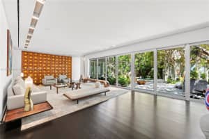 11 Lagorce Cir, Miami Beach, FL 33141, Sold 05/31/22