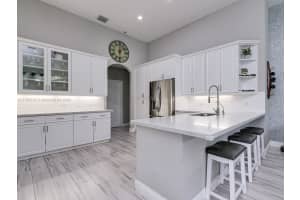 6720 NW 105th Ln, Parkland, FL 33076, Sold 04/13/22