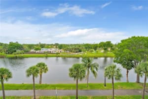 16850 S Glades Dr #8b, North Miami Beach, FL 33162, Sold 04/08/22