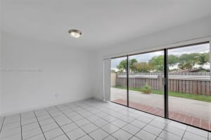 4940 SW 136th Pl, Miami, FL 33175, Sold 04/25/22