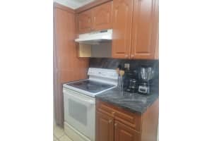 860 SW 129th Pl APT 202, Miami, FL 33184, Sold 04/15/22