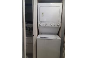 860 SW 129th Pl APT 202, Miami, FL 33184, Sold 04/15/22