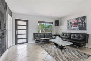 3709 NW 18th Ave, Oakland Park, FL 33309, Sold 04/19/22