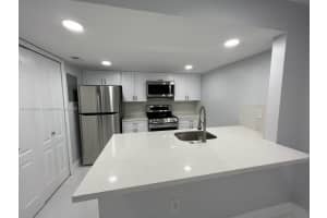6850 SW 45th Ln APT 264, Miami, FL 33155, Sold 04/07/22