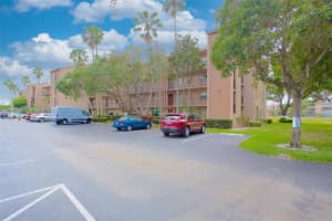 7320 Lake Cir Dr APT 308, Margate, FL 33063, Sold 05/10/22