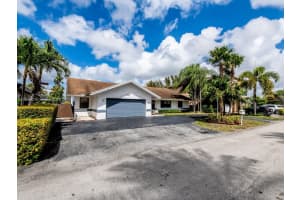 9725 NW 27th Terrace, Doral, FL 33172, Sold 07/06/22