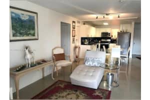1810 W 56th St APT 3317, Hialeah, FL 33012, Sold 05/16/22