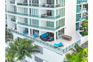 7935 East Dr APT 401, North Bay Village, FL 33141, Sold 05/31/22