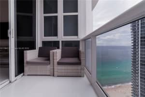 18201 Collins Ave APT 4605, Sunny Isles Beach, FL 33160, Sold 06/08/22