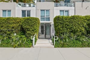 401 N Birch Rd, Fort Lauderdale, FL 33304, Sold 03/30/22