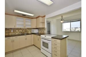 8001 Crespi Blvd #7a, Miami, FL 33141, Sold 08/15/22