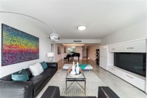 2627 S Bayshore Dr APT 503, Miami, FL 33133, Sold 04/22/22