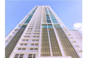 1040 Biscayne Blvd APT 3507, Miami, FL 33132, Sold 04/22/22