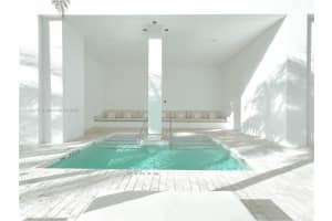 1040 Biscayne Blvd APT 3507, Miami, FL 33132, Sold 04/22/22