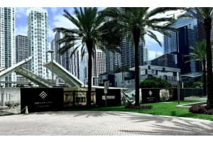 90 SW 3rd St APT 2808, Miami, FL 33130, Sold 07/19/22