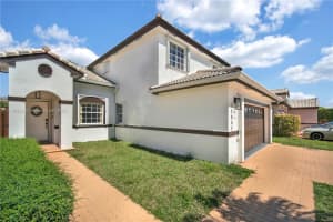 15847 SW 85th Ln, Miami, FL 33193, Sold 04/28/22