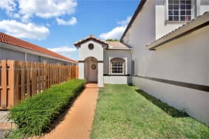 15847 SW 85th Ln, Miami, FL 33193, Sold 04/28/22