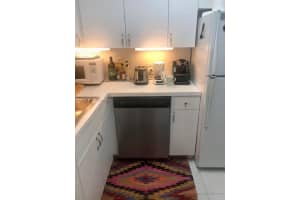 3101 N Country Club Dr APT 407, Aventura, FL 33180, Sold 07/05/22