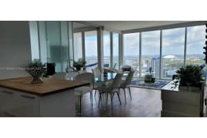 1040 Biscayne Blvd APT 3207, Miami, FL 33132, Sold 03/29/22