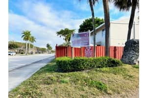 15680 SW 82nd Cir Ln 8 3, Miami, FL 33193, Sold 05/19/22