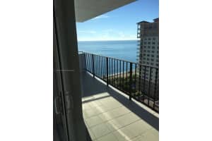 2030 S Ocean Dr APT 1611, Hallandale Beach, FL 33009, Sold 04/18/22